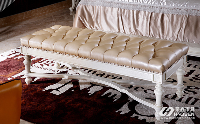 实木床尾凳值得推荐的款式风格